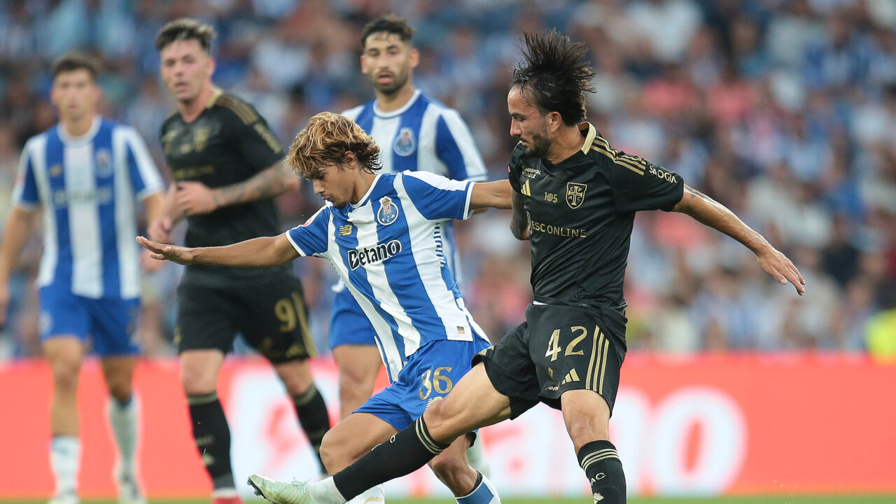 关于赛地聚焦——葡超国际比赛日热度飙升，迈阿密热火队长鼓劲，媒体盛赞，资深球员宣示担当的信息-英雄联盟S15